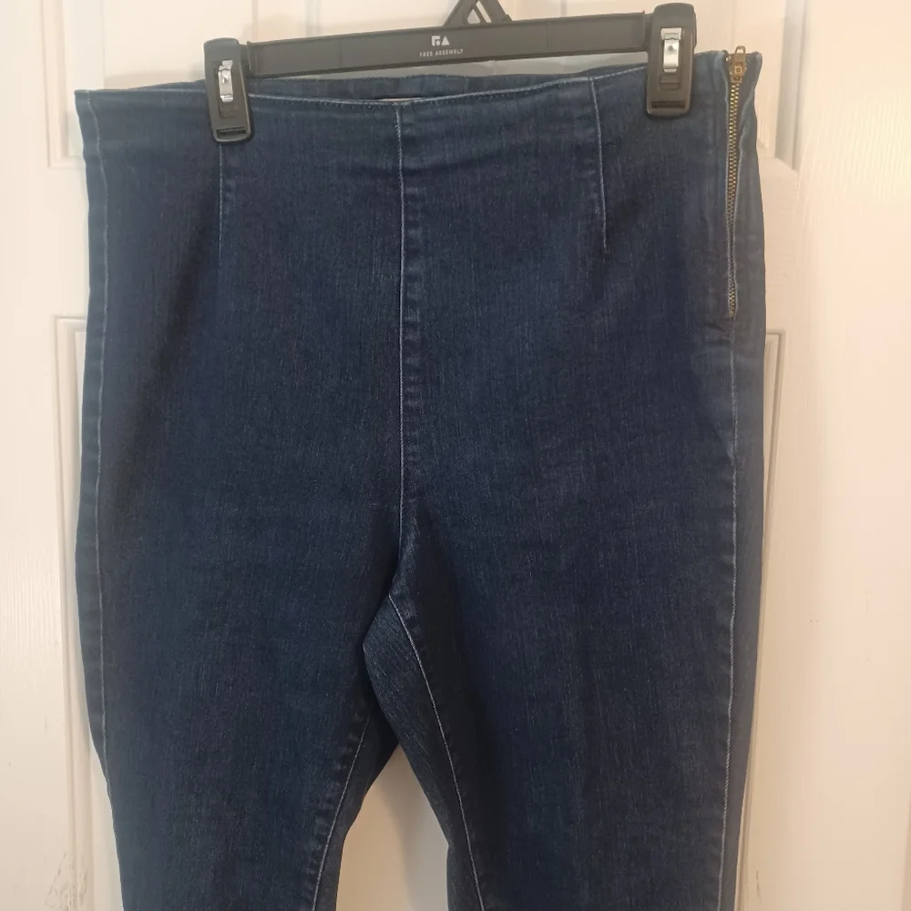 A New Day Skinny Jeans Sz 12